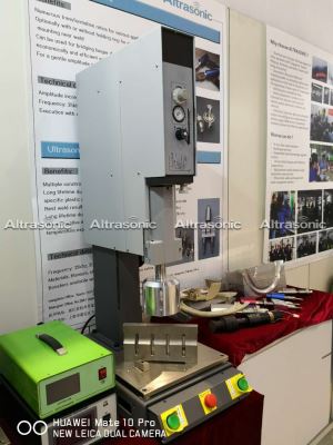 Ultrasoon lassen met hoge nauwkeurige en hoge dichtheid voor elektronisch apparaat